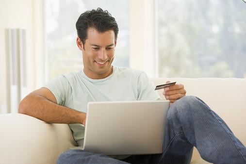 The EvoLLLution | Education and eCommerce: Online Enrollment Shifts Focus from Selectivity to Customer Service Education and eCommerce: Online Enrollment Shifts Focus from Selectivity to Customer Service