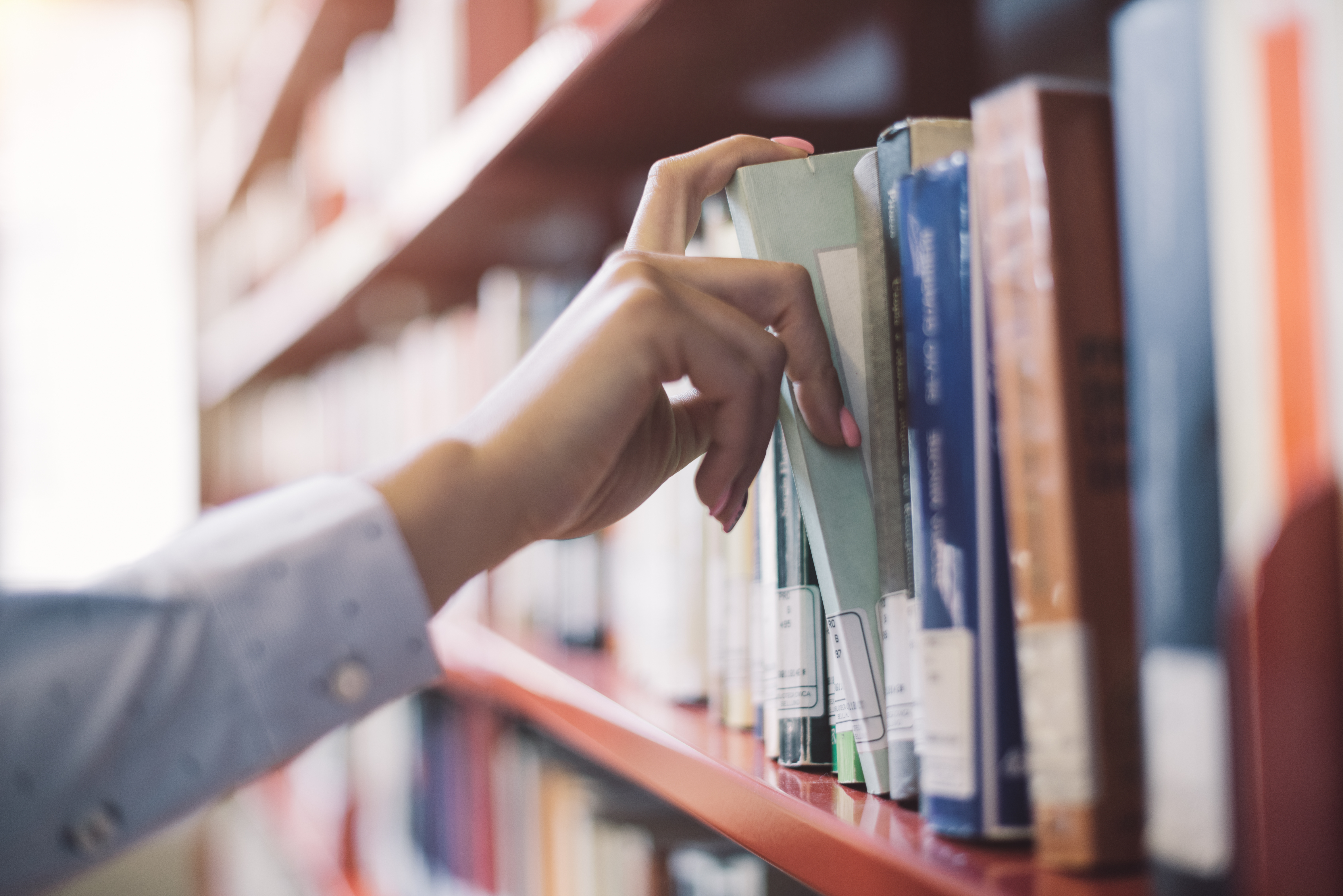Public Libraries as Last-Mile Partners for Microcredentials and LERs